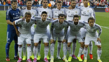 开云体育在线-“东安湖体育公园赛场：跑酷挑战不断，选手精彩绝伦”