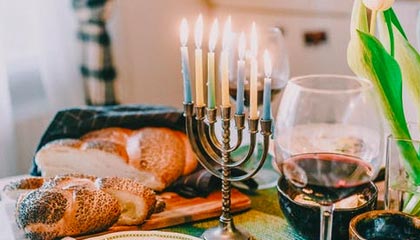 开云app下载教程-国际热身赛国家队惨败 球迷反思战术问题，2021国际热身赛赛程